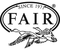 Logo noir FAIR en lettres capitales dans un ovale, surmonté de 'SINCE 1971'. Deux canards en vol stylisés sont représentés en dessous.